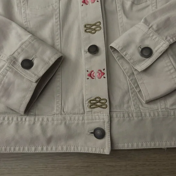 Jones Wear Jean Jacket with Floral Accents - Picture 6 of 12